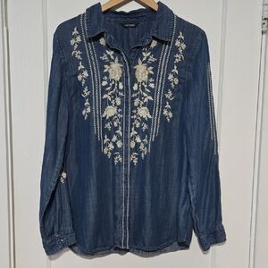✈️ Driftwood Embrodered Floral Button Down Chambray Boho Tencel Top Size XL